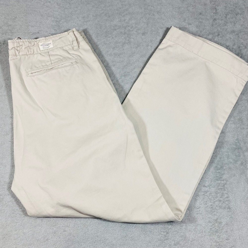 American Eagle Classic Khaki Pants Mens 34x30 Cream Straight Leg Cotton Chinos